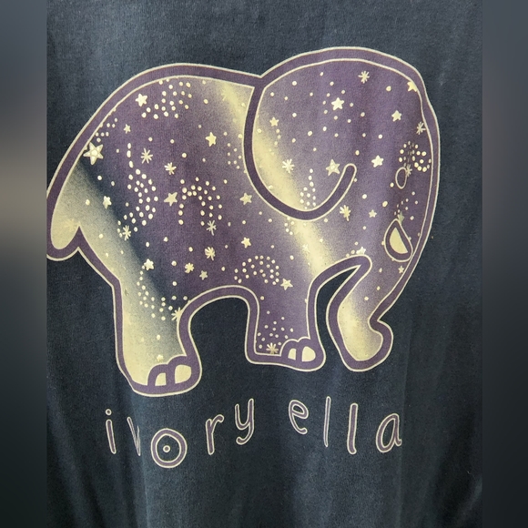 ! Ivory Ella Navy Crew Neck Cleopatra Elephant Pocket Long Sleeve Tee Size XL ! - Picture 3 of 3